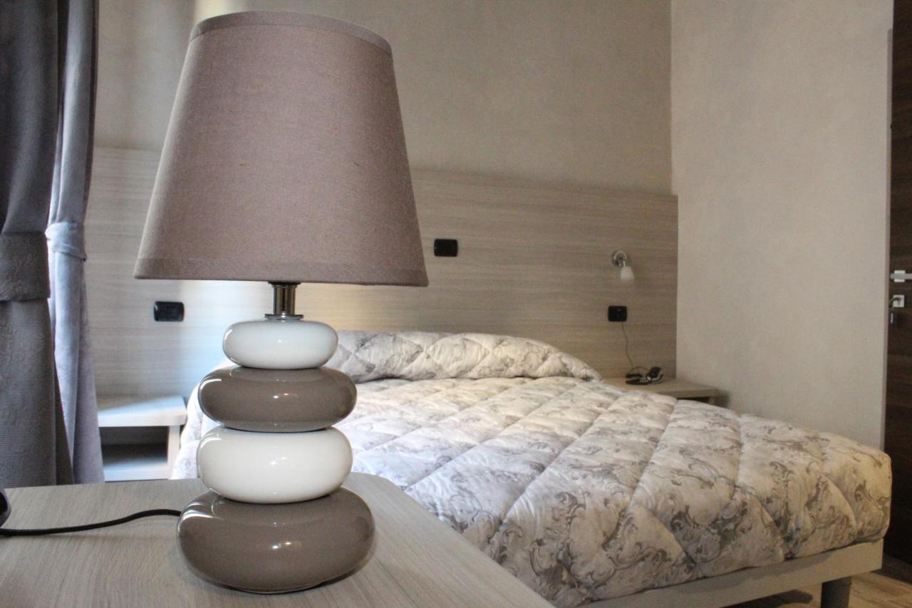 Ricci Rooms Genova Szoba fotó